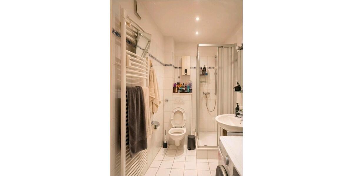 Etagenwohnung Düsseldorf Stadtbezirk 5 - 2 Zimmer, 64 m&sup2;, 1.105&euro; | Angebot:26387854