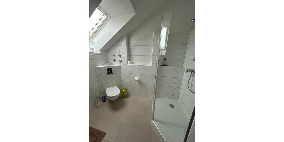 Dachgeschoßwohnung Bad Birnbach Asenham - 2.5 Zimmer, 49 m&sup2;, 590&euro; | Angebot:26041395