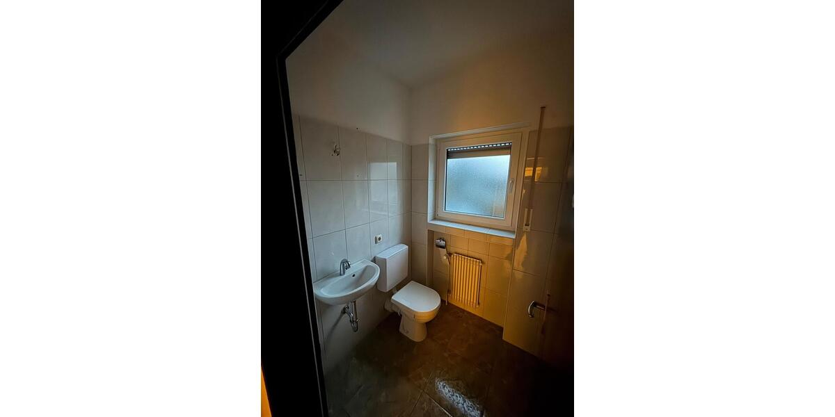 Etagenwohnung Höhr-Grenzhausen Grenzhausen - 3 Zimmer, 93 m&sup2;, 900&euro; | Angebot:26313784