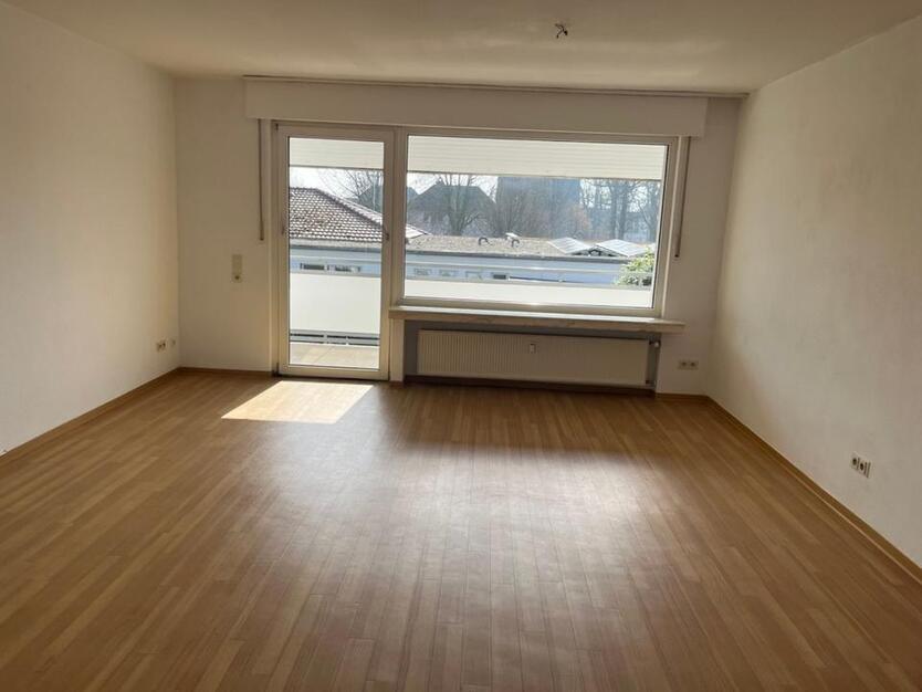 Schöne, großzügige Wohnung in Mantinghausen