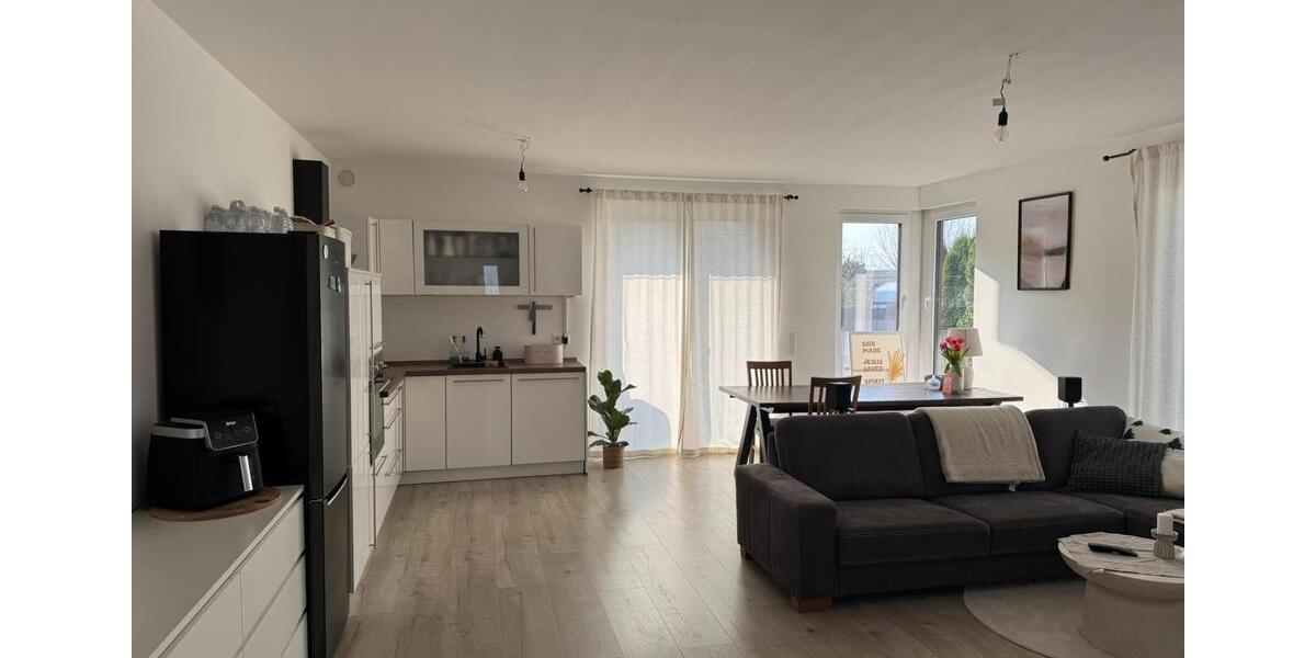 Erdgeschoßwohnung Detmold Hakedahl - 2 Zimmer, 62 m&sup2;, 775&euro; | Angebot:25377325