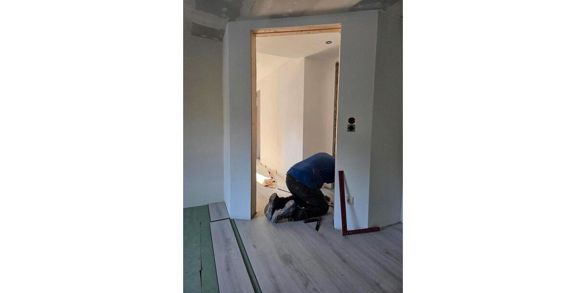 Erdgeschoßwohnung Lachen - 4 Zimmer, 70 m&sup2;, 850&euro; | Angebot:25395611