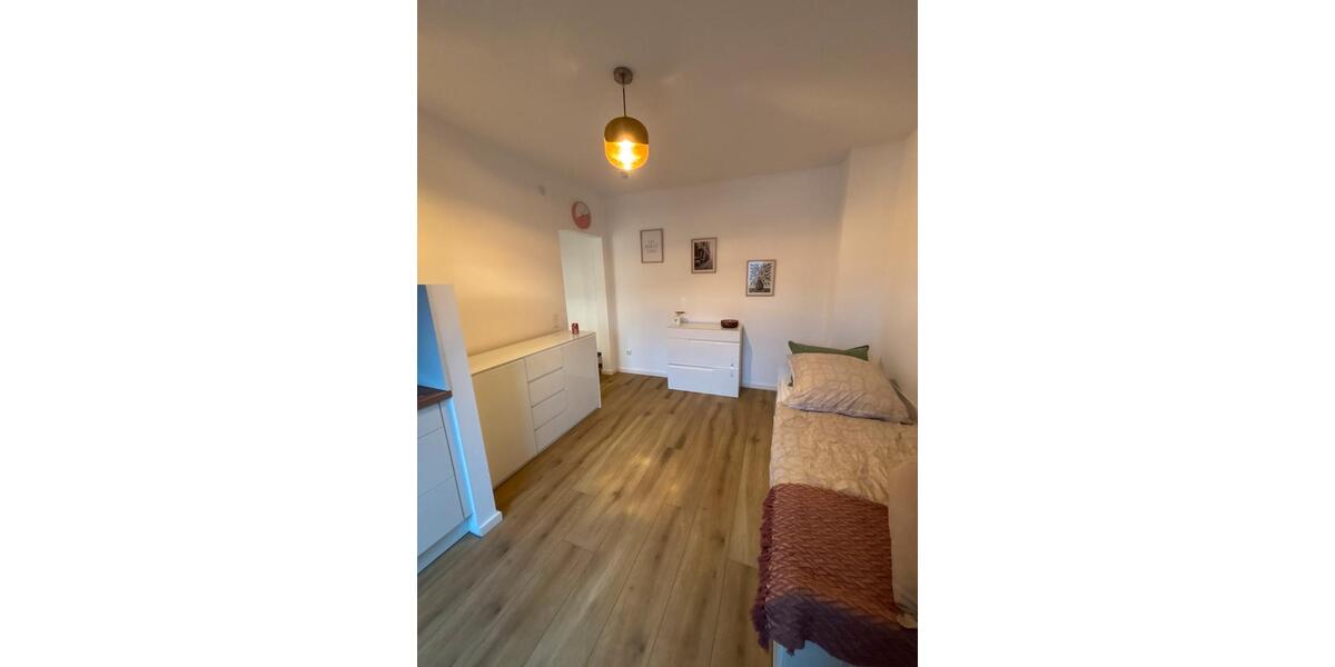 Etagenwohnung Overath - 1 Zimmer, 20 m&sup2;, 950&euro; | Angebot:24527826