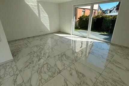 Haus Reutlingen Reutlingen (Kernstadt) - 5 Zimmer, 160 m&sup2;, 2.000&euro; | Angebot:26220792