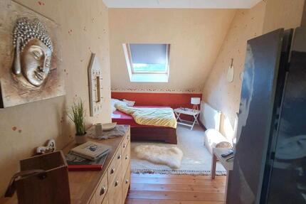 Wohnen auf Zeit Bedburg - 1 Zimmer, 16 m&sup2;, 100&euro; | Angebot:26692742