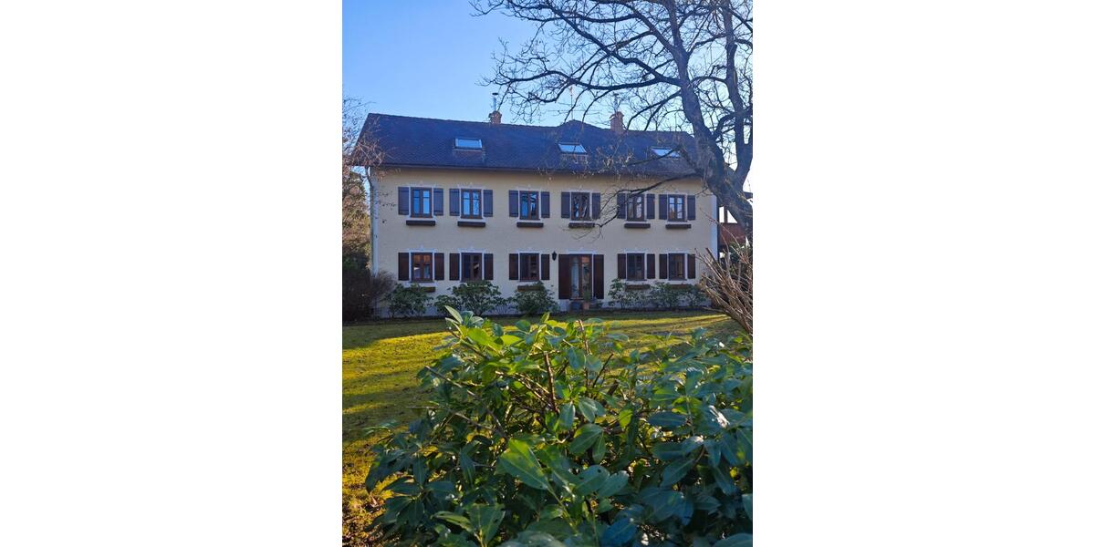 3-Zimmer Wohnung mit neuer maßgeschneiderten EBK in Jengen 3 zimmer