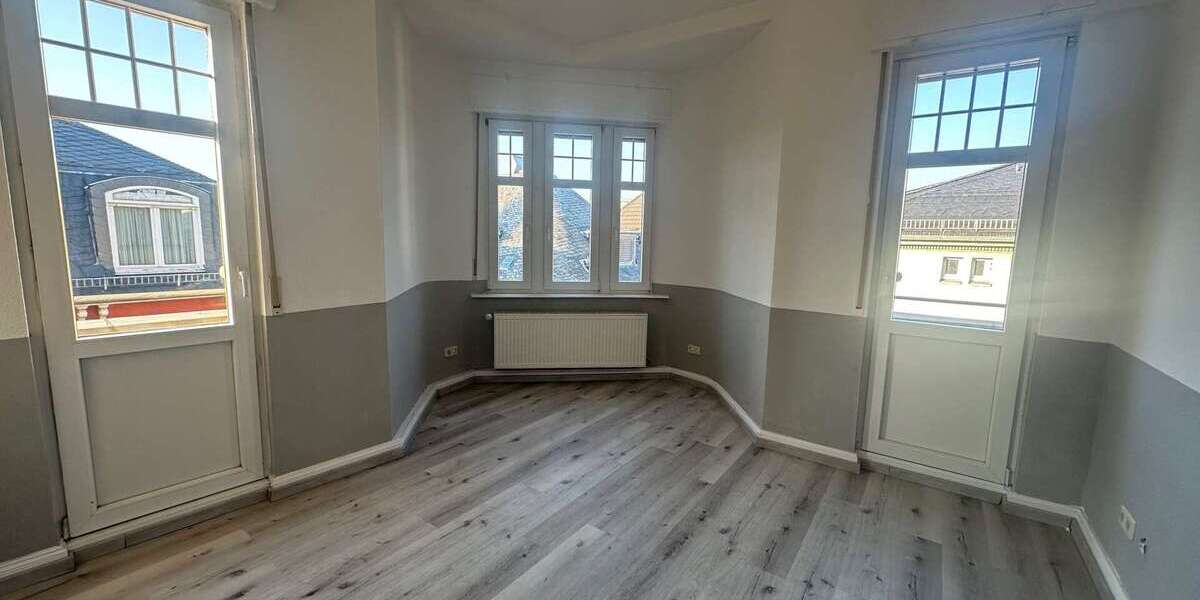 Etagenwohnung Bad Kreuznach Bad Münster am Stein-Ebernburg - 4 Zimmer, 107 m&sup2;, 900&euro; | Angebot:25810537