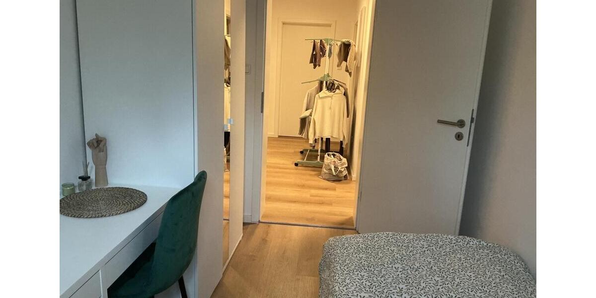 Etagenwohnung München Bogenhausen - 5 Zimmer, 10 m&sup2;, 620&euro; | Angebot:25058213