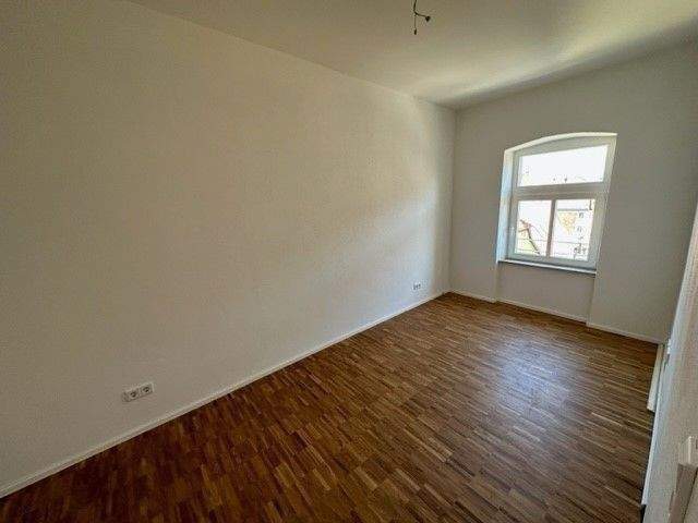 Etagenwohnung Kitzingen Etwashausen - 3 Zimmer, 75 m&sup2;, 850&euro; | Angebot:25774919