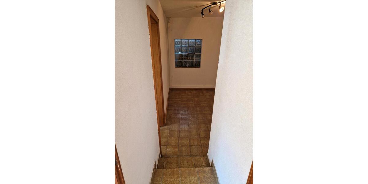 Erdgeschoßwohnung Selters (Westerwald) - 2.5 Zimmer, 80 m&sup2;, 600&euro; | Angebot:26042119