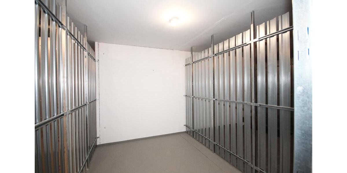 Etagenwohnung Nürnberg Gibitzenhof - 3 Zimmer, 106 m&sup2;, 1.680&euro; | Angebot:26660345
