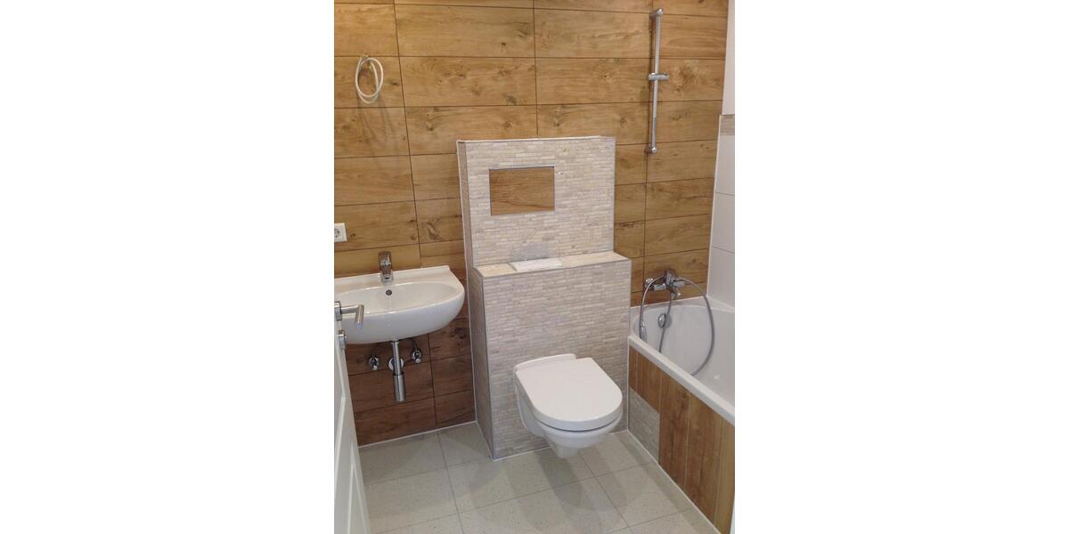 Etagenwohnung Stuttgart Botnang - 3 Zimmer, 89 m&sup2;, 1.350&euro; | Angebot:26529045