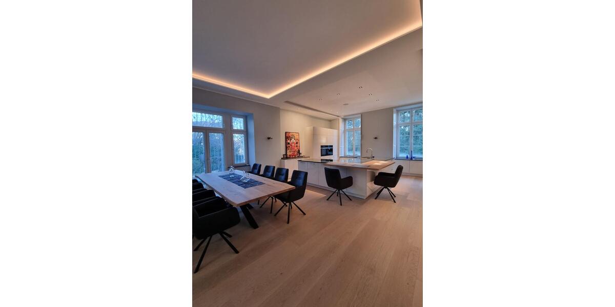 Erdgeschoßwohnung Wuppertal Gemarkung Langerfeld - 4 Zimmer, 200 m&sup2;, 2.600&euro; | Angebot:25394175