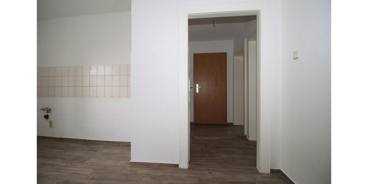 Erdgeschoßwohnung Borna - 2 Zimmer, 49 m&sup2;, 325&euro; | Angebot:24806455