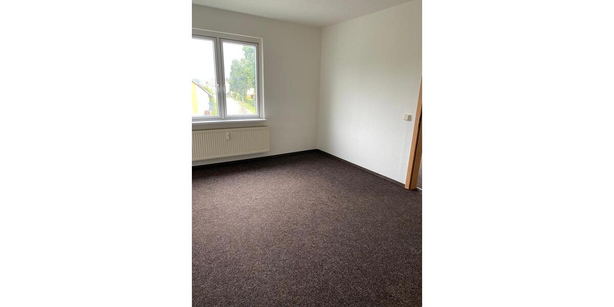 Etagenwohnung Milower Land - 4 Zimmer, 90 m&sup2;, 860&euro; | Angebot:26633851