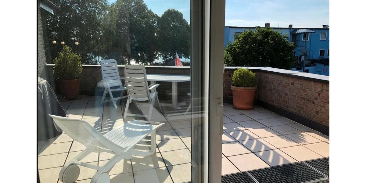 Luxuriöse Wohnung im Loft Charakter & Rhein Blick 2 zimmer