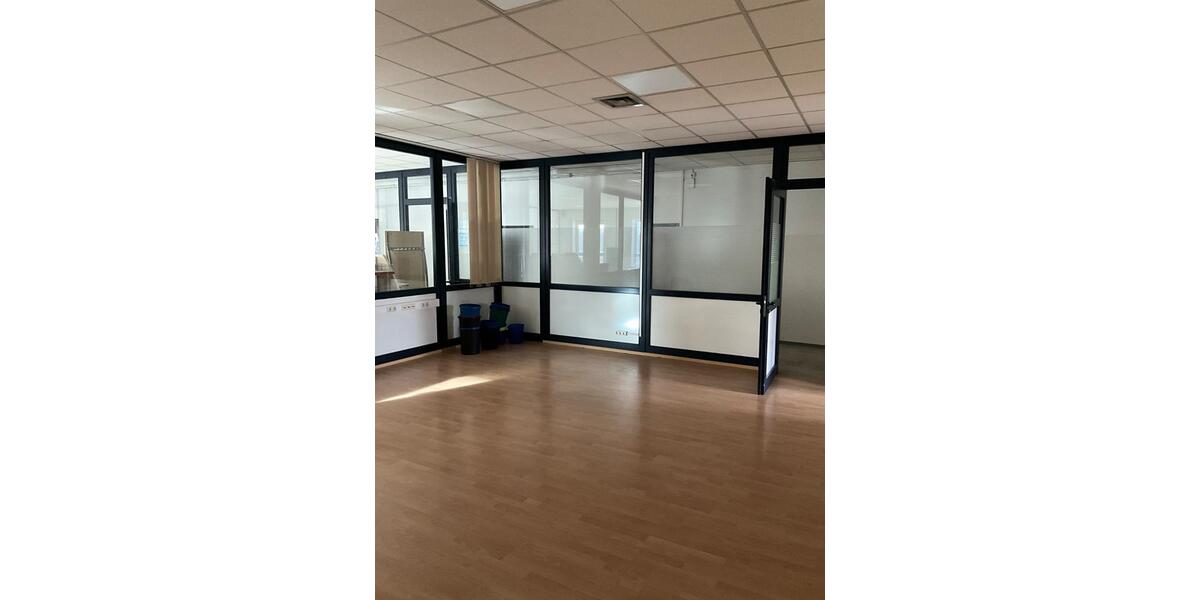 Gewerbeobjekt Tirschenreuth - 5&euro; | Angebot:19384541