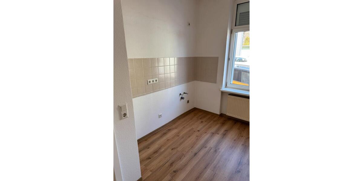 Erdgeschoßwohnung Netzschkau - 1 Zimmer, 35 m&sup2;, 240&euro; | Angebot:26480550