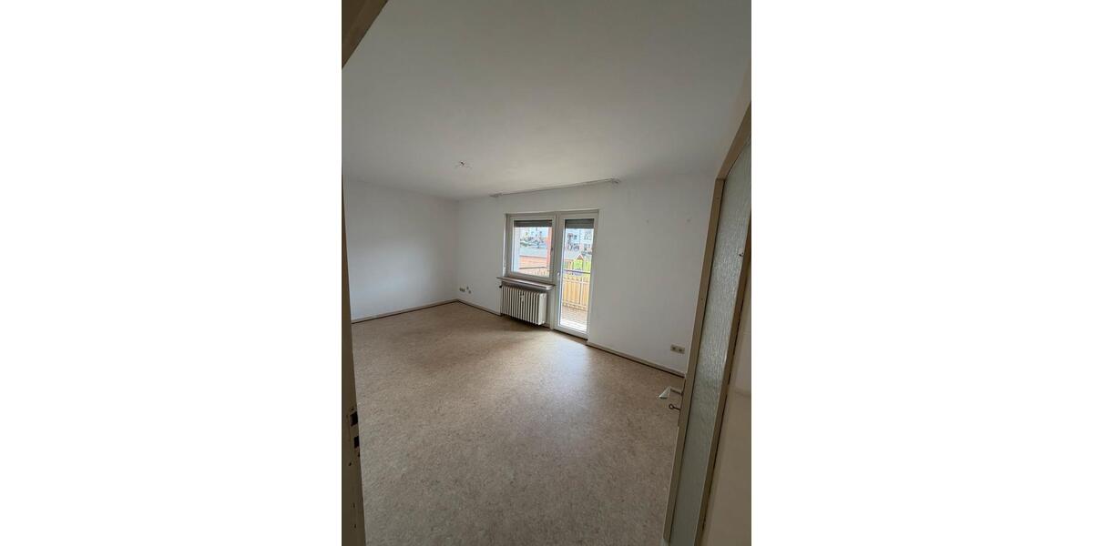 Etagenwohnung Ronshausen - 2 Zimmer, 43 m&sup2;, 300&euro; | Angebot:26063903