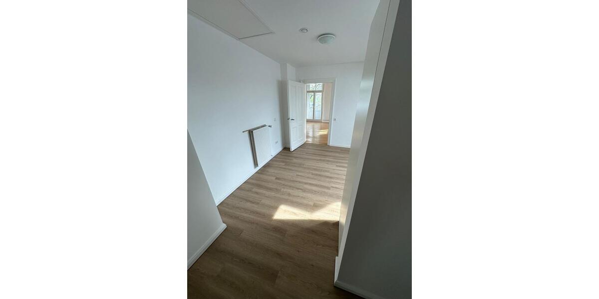 Wunderschöne Wohnung in denkmalgeschüzter Stadtvilla - Barnstorf 3 zimmer