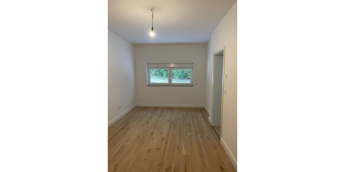 Erdgeschoßwohnung Treuchtlingen - 3 Zimmer, 90 m&sup2;, 900&euro; | Angebot:24689194