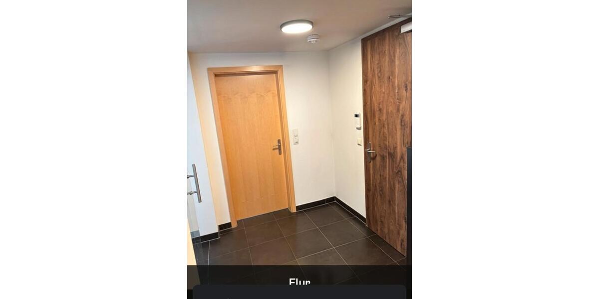 Dachgeschoßwohnung Görlitz - 3 Zimmer, 79 m&sup2;, 515&euro; | Angebot:26087637