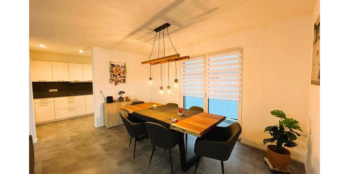 Etagenwohnung Kandern - 4 Zimmer, 114 m&sup2;, 1.700&euro; | Angebot:25851236