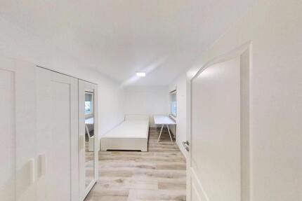 Wohnen auf Zeit Rheinstetten - 5 Zimmer, 15 m&sup2;, 550&euro; | Angebot:25050477