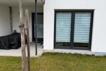 Reserviert!!! 3-Zimmer-Wohnung im EG mit Gartenanteil in Metten 2 zimmer