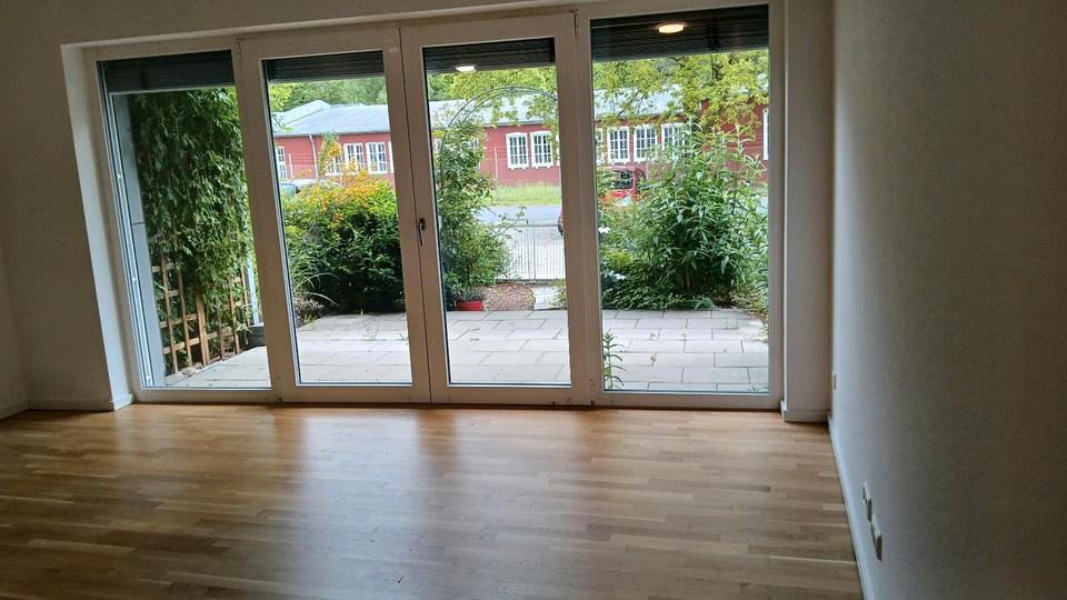 Erdgeschoßwohnung Schortens - 2 Zimmer, 77 m&sup2;, 720&euro; | Angebot:26680557