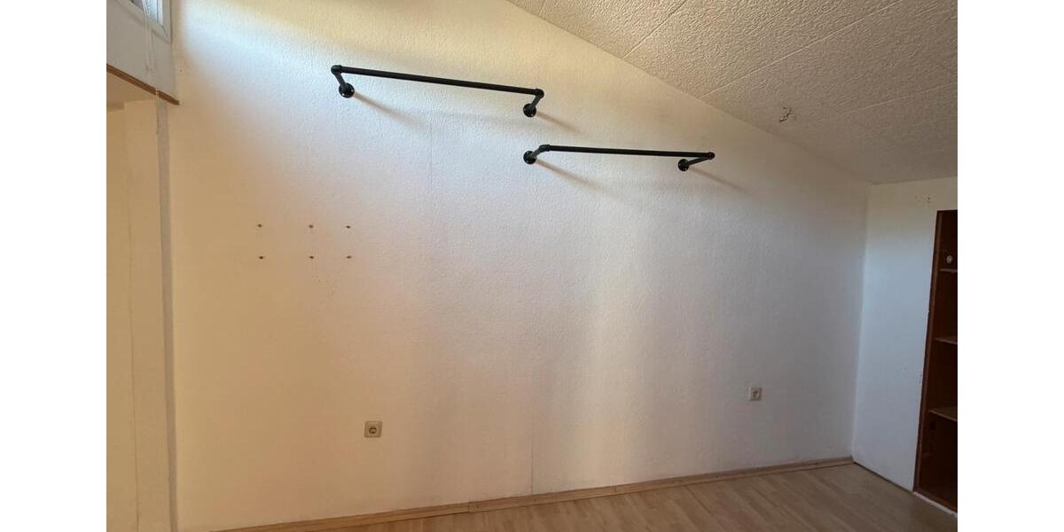 Dachgeschoßwohnung Northeim - 2.5 Zimmer, 75 m&sup2;, 700&euro; | Angebot:26632979