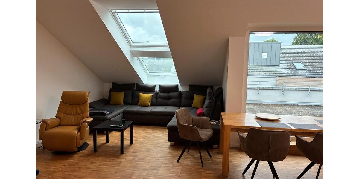 Dachgeschoßwohnung Aachen Aachen-Mitte - 2 Zimmer, 77 m&sup2;, 1.200&euro; | Angebot:26603554