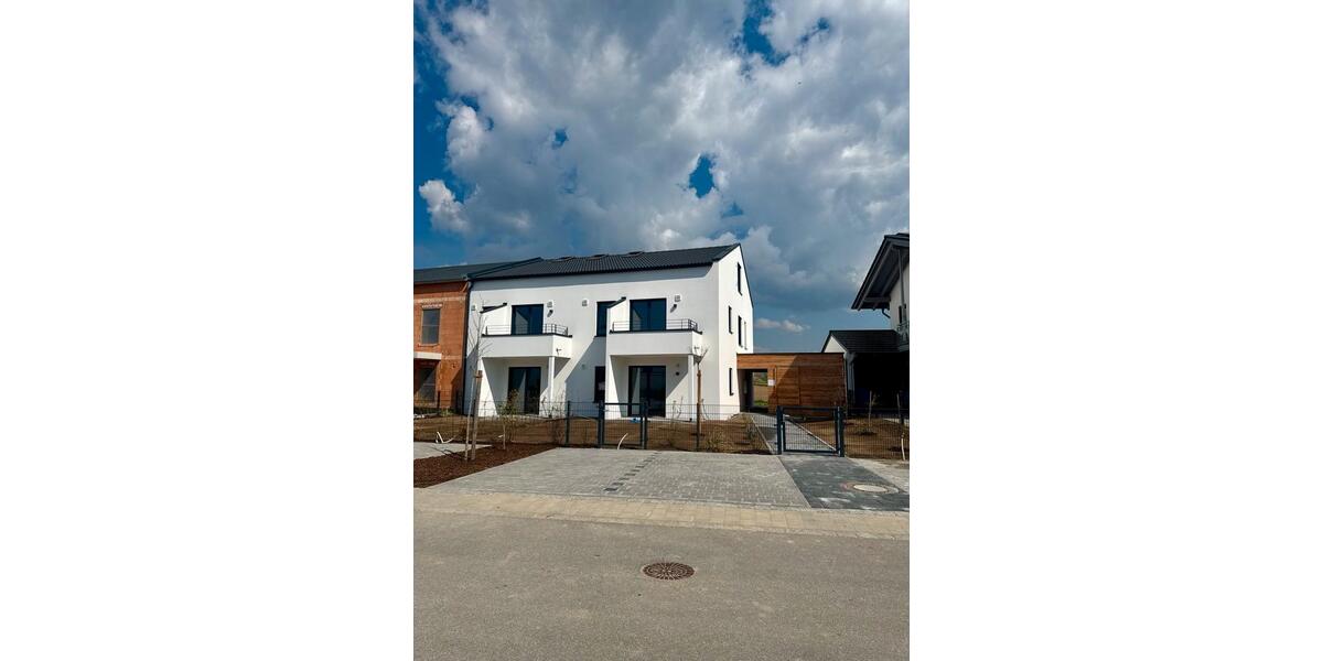 Erdgeschoßwohnung Kirchroth - 3 Zimmer, 71 m&sup2;, 1.230&euro; | Angebot:26238961