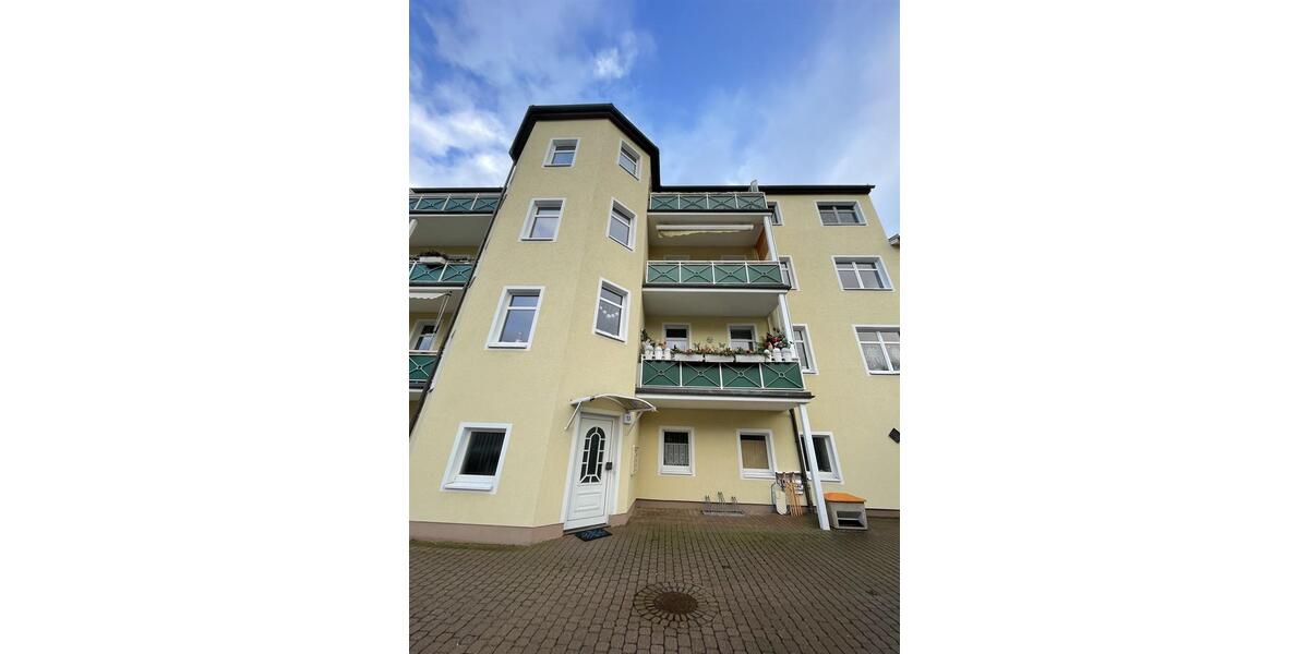 Etagenwohnung Waldheim - 3 Zimmer, 80 m&sup2;, 504&euro; | Angebot:23041646