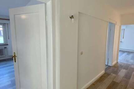 Wohnung Pforzheim Innenstadt - 3 Zimmer, 84 m&sup2;, 800&euro; | Angebot:26731730