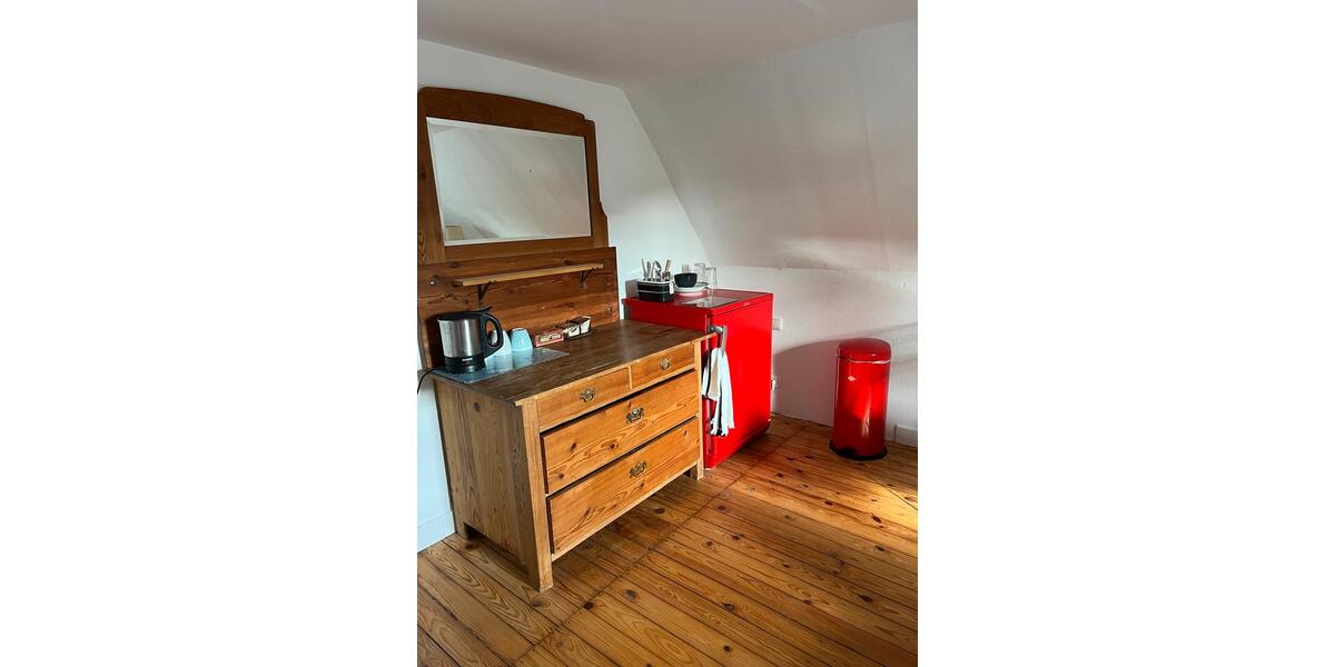 Wohnen auf Zeit Bielefeld Senne - 1.5 Zimmer, 15 m&sup2;, 40&euro; | Angebot:26450943