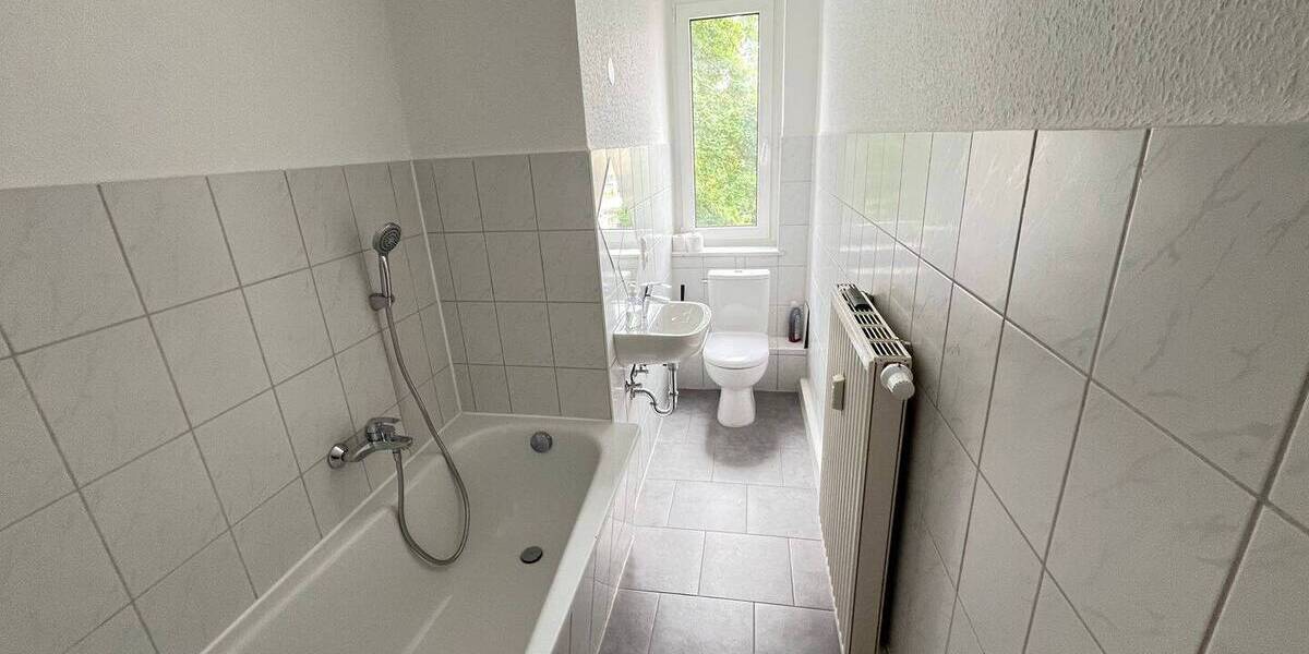 Etagenwohnung Zwickau Pölbitz - 3 Zimmer, 55 m&sup2;, 335&euro; | Angebot:26842148