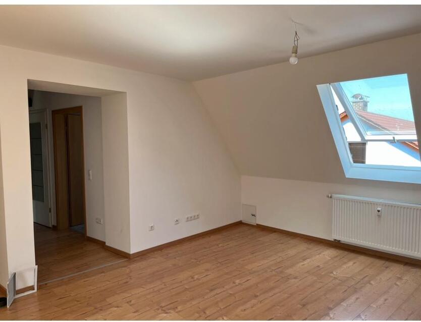 2 Zimmer Dachgeschoßwohnung in Mönchberg