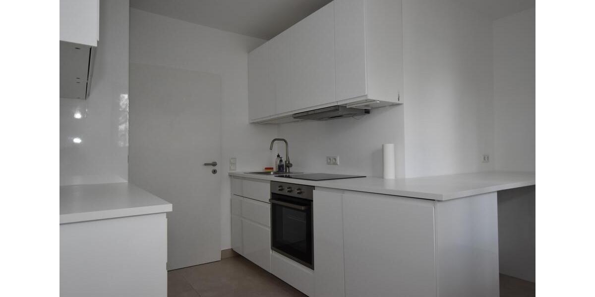 Etagenwohnung München Hadern - 3 Zimmer, 81 m&sup2;, 1.955&euro; | Angebot:26557771