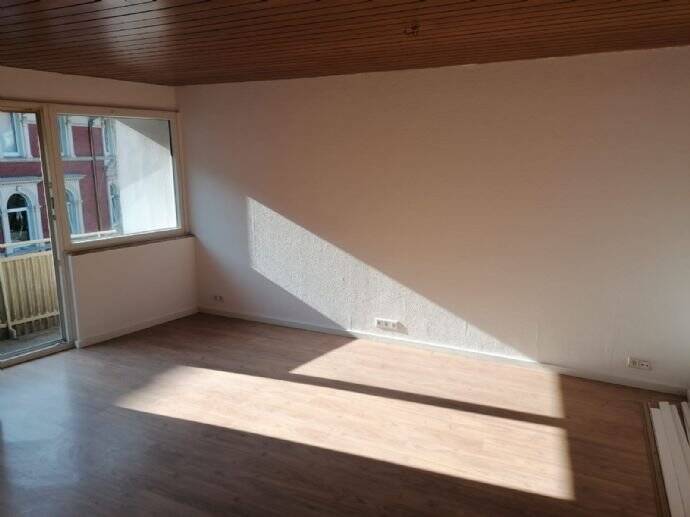 Etagenwohnung Seesen - 3 Zimmer, 84 m&sup2;, 550&euro; | Angebot:25685502