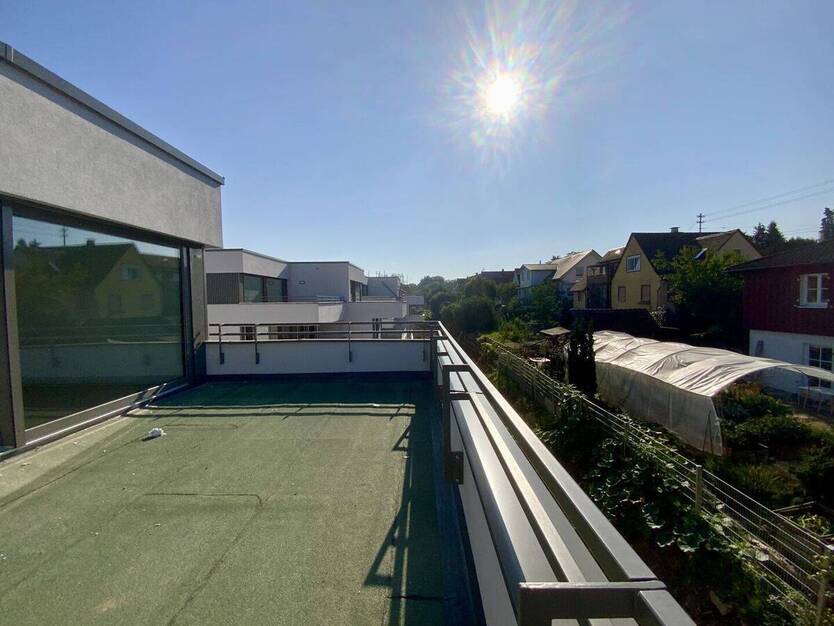 2-Zimmer-Erstbezug mit EBK & sonniger Dachterrasse 2 zimmer