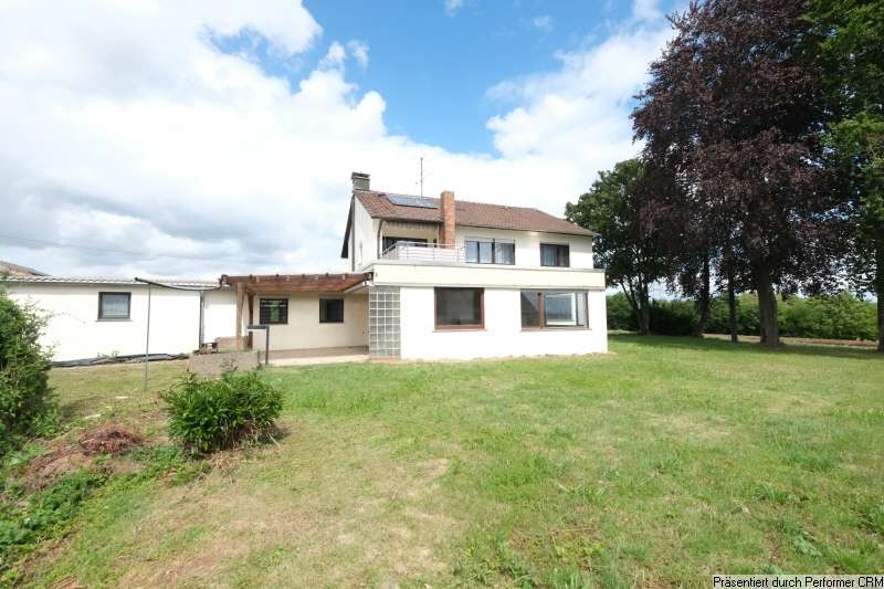 Etagenwohnung Remseck - 5 Zimmer, 161 m&sup2;, 1.520&euro; | Angebot:26804862