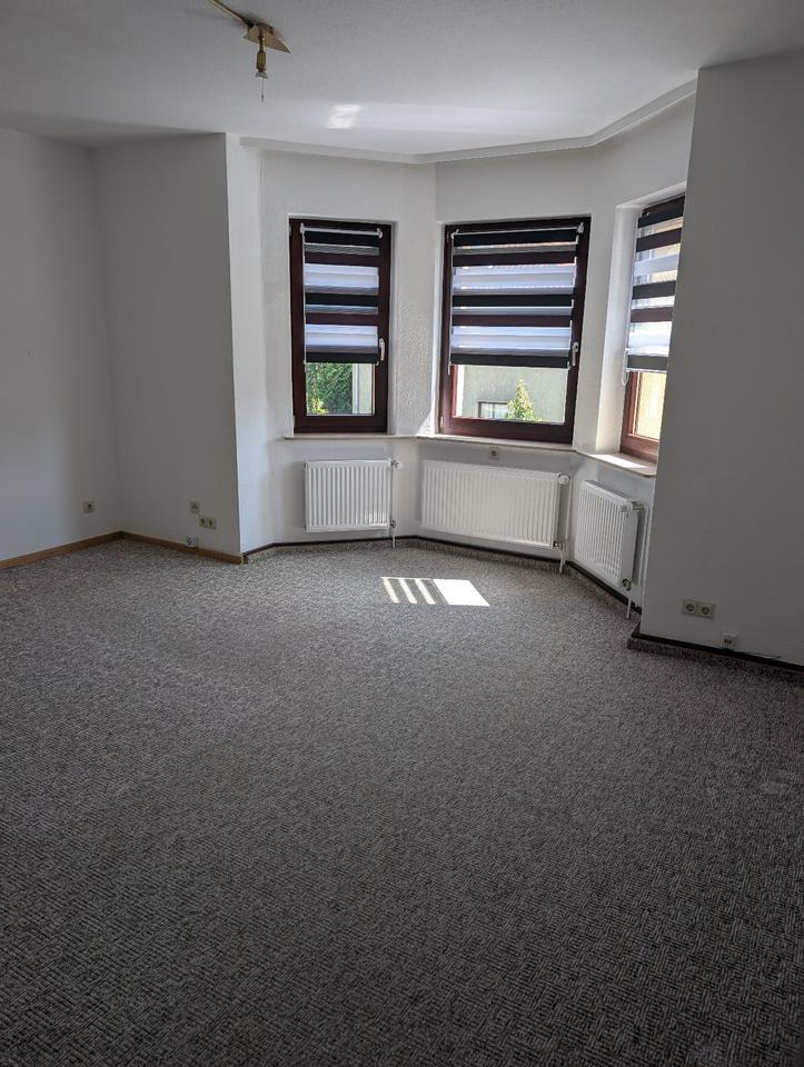 Großzügige 3-Zimmer-Wohnung im Obergeschoss in Peine