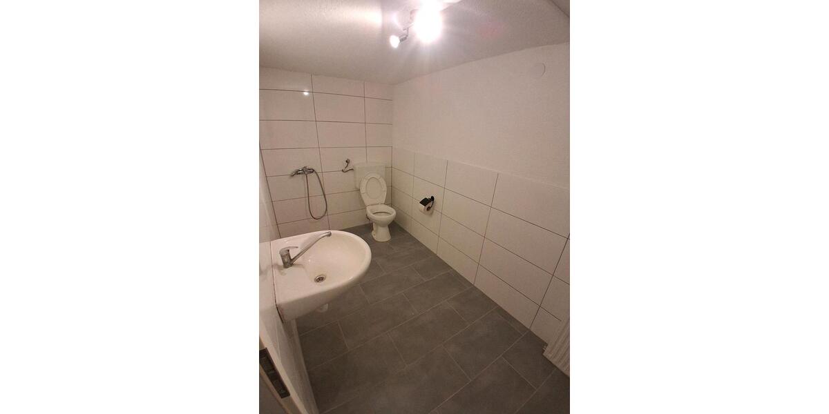 Erdgeschoßwohnung Balingen - 3 Zimmer, 85 m&sup2;, 950&euro; | Angebot:26150475