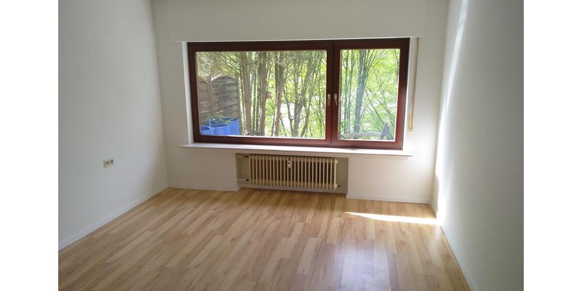Erdgeschoßwohnung Reichshof - 3 Zimmer, 70 m&sup2;, 490&euro; | Angebot:26145675