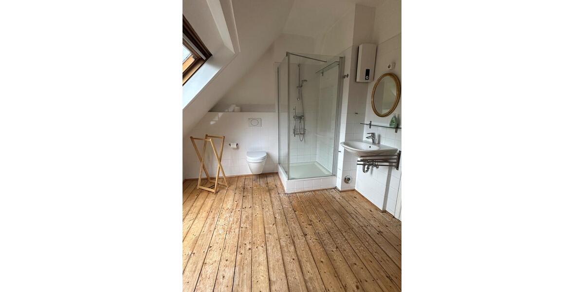 Dachgeschoßwohnung Bad Honnef - 2 Zimmer, 55 m&sup2;, 930&euro; | Angebot:26407196