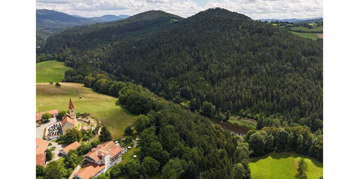 Gewerbeobjekt Viechtach - 1.200.000&euro; | Angebot:25525428