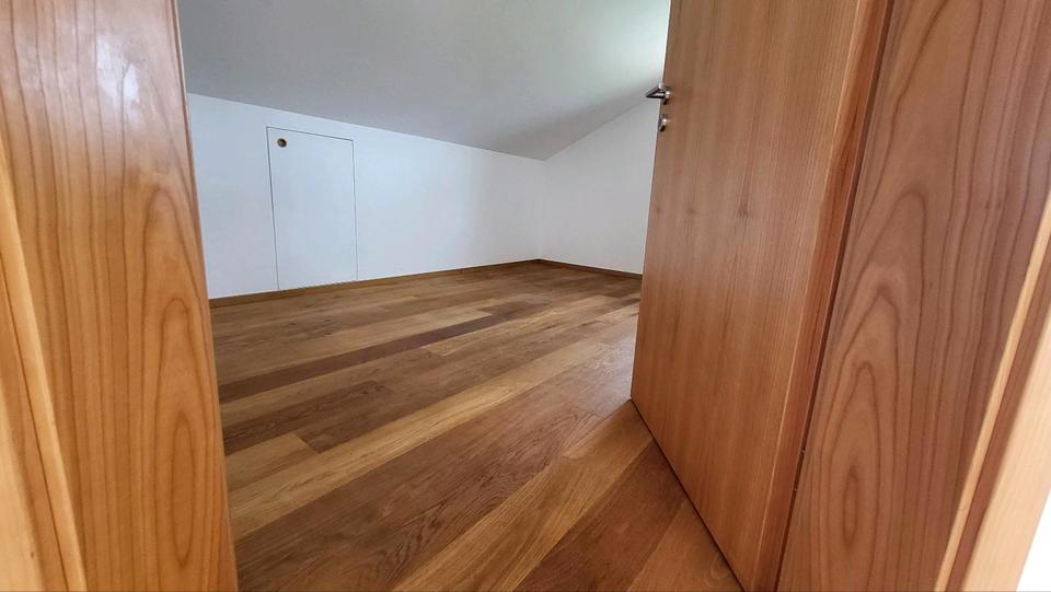 Dachgeschoßwohnung Unterdietfurt - 3 Zimmer, 82 m&sup2;, 920&euro; | Angebot:26578660