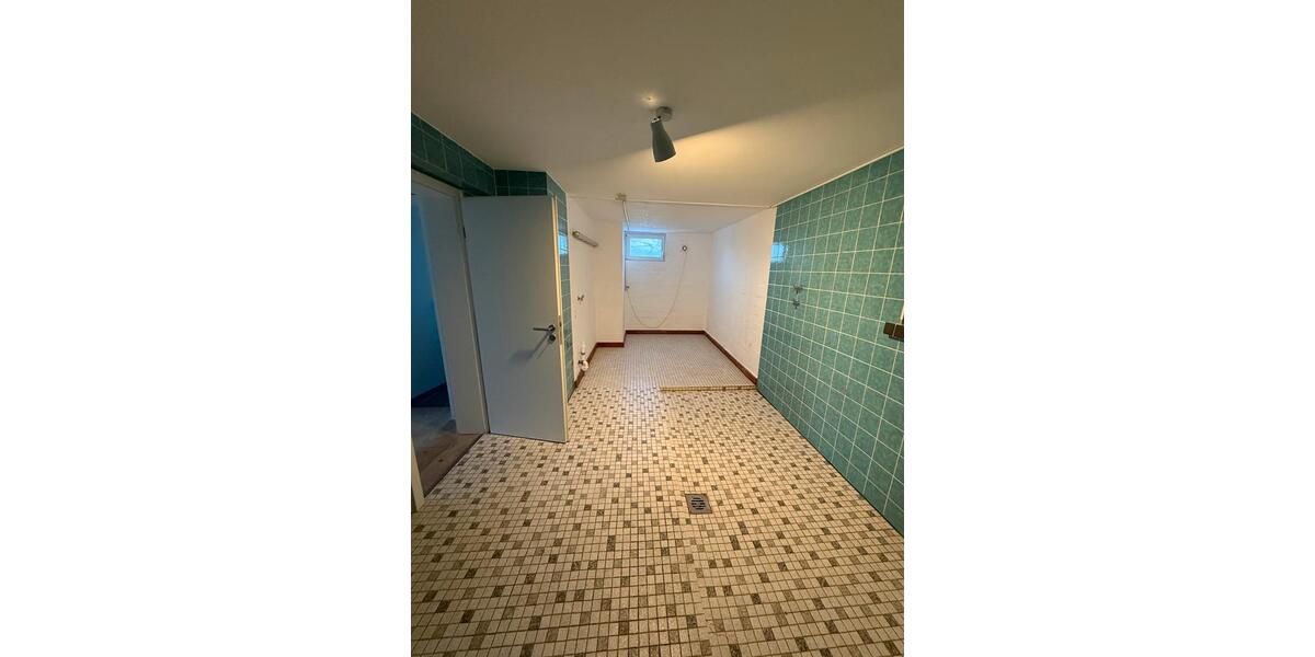 Etagenwohnung Schwelm - 2 Zimmer, 73 m&sup2;, 850&euro; | Angebot:24787034