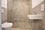 Etagenwohnung Düsseldorf Heerdt - 2 Zimmer, 93 m&sup2;, 1.795&euro; | Angebot:23214032